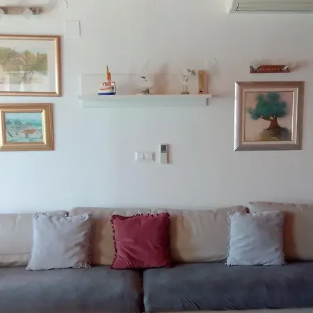 Holiday Buratovic Guest house Hvar Town