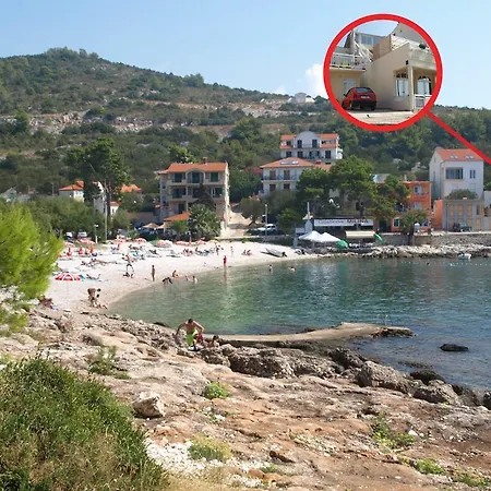 Guest house Holiday Buratovic Hvar Town