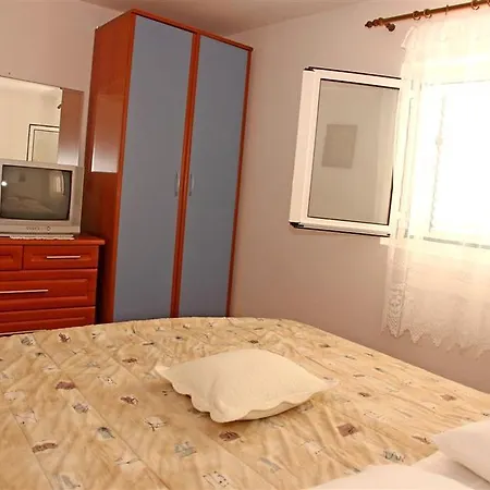 Pensionat Holiday Buratovic Hvar Town